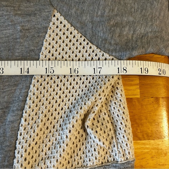 ANTHROPOLOGIE Dolan Top - Picture 12 of 13